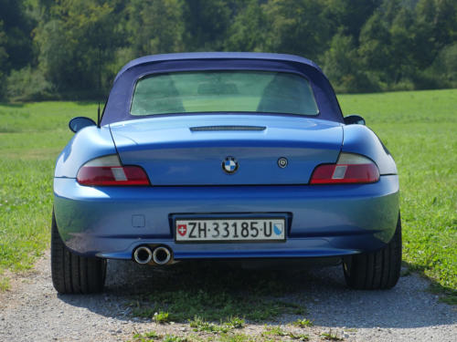 bmw z3 3-0i roadster estorilblau 2001 0014 16