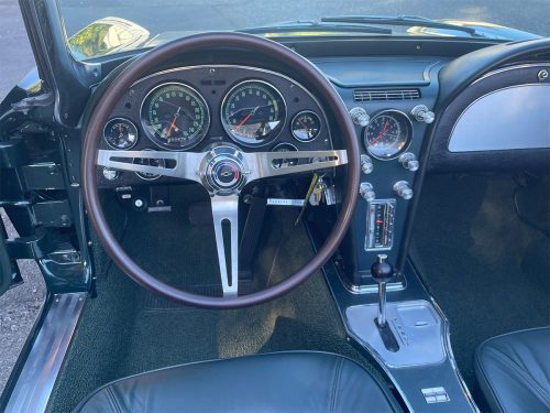 chevrolet corvette stingray c2 327cui 300hp darkgreen 1965 0012 IMG 13