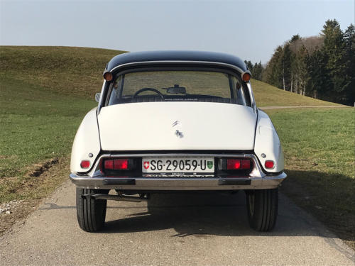 citroen d super limousine weiss 1973 0007 Ebene 8