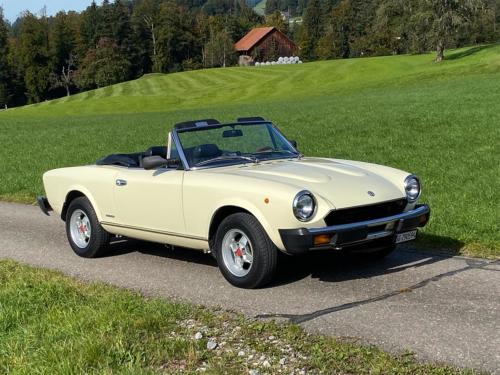 fiat 124 eurospider beige 1984 0001 IMG 2