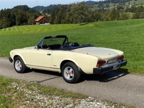 fiat 124 eurospider beige 1984 0002 IMG 3