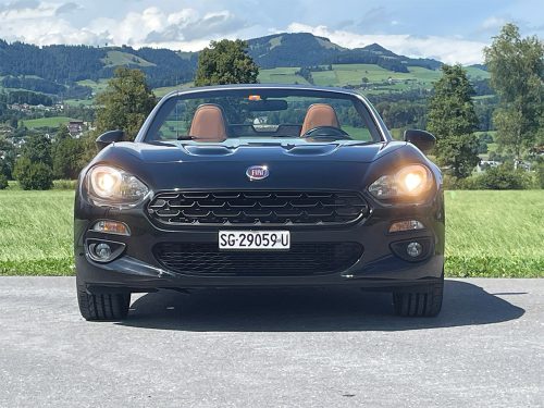 fiat 124 spider 1-4 turbo lusso schwarz 2019 0003 IMG 4