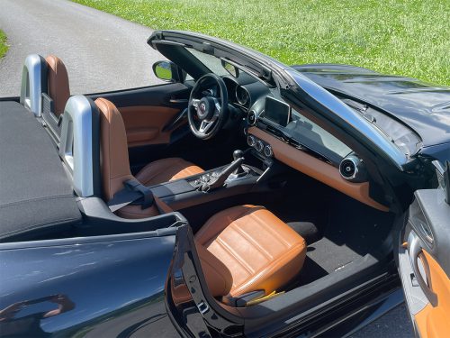 fiat 124 spider 1-4 turbo lusso schwarz 2019 0009 IMG 10