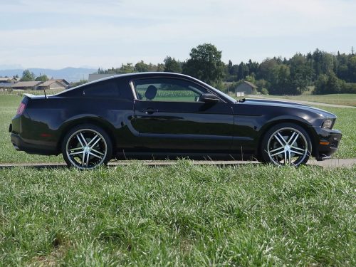 ford mustang gt 3-7 v6 manual schwarz 2012 0005 06