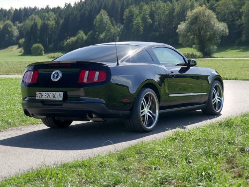 ford mustang gt 3-7 v6 manual schwarz 2012 0007 08