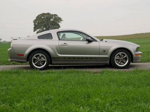 ford mustang gt v8 4-6 45 anny automatik sunsetgold 2010 0006 07
