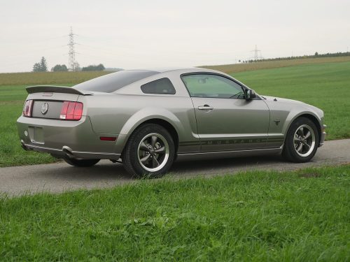 ford mustang gt v8 4-6 45 anny automatik sunsetgold 2010 0007 08