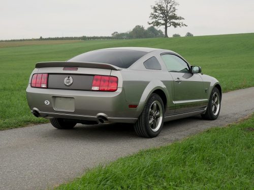 ford mustang gt v8 4-6 45 anny automatik sunsetgold 2010 0008 09