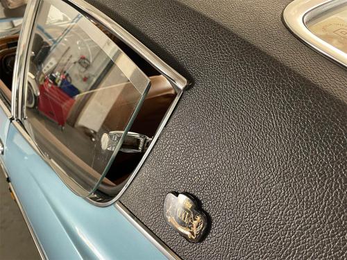 ford taunus gxl coupe vinyl blau 1972 0017 IMG 18