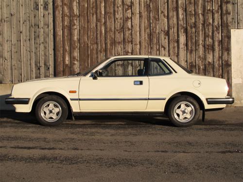 honda prelude 1-6 coupe weiss 1981 1200x900 0000 1