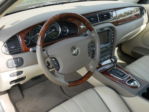 jaguar s-type 4-2 sc schwarz beige 2007 0011 12