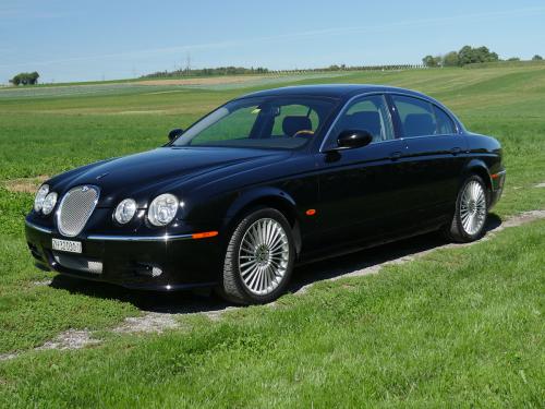 jaguar s-type 4-2 schwarz schwarz 2005 0001 2