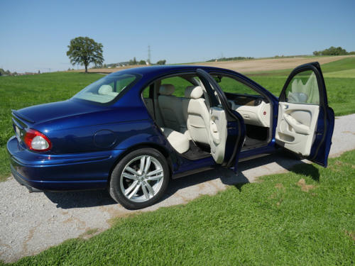 jaguar x-type 3-0 v6 24 dunkelblau 2003 0011 12