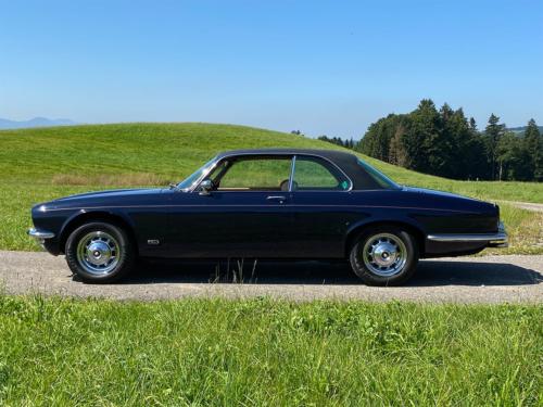 jaguar xj6 4-2 liter coupe dunkelblau 1976 0000 IMG 1