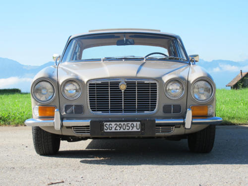 jaguar xj6 s1 2-8 automatic ssd beige 1971 0003 4