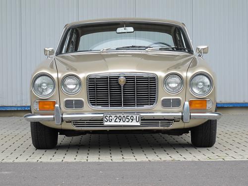 jaguar xj6 serie 1 2.8 manual beige 1969 1200x900 0003 4