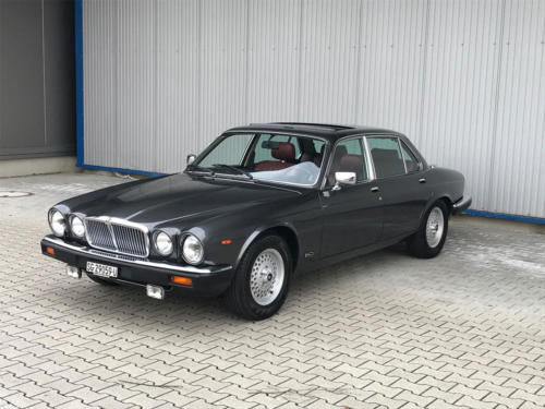 jaguar xj6 sovereign 4-2 liter serie III anthrazit 1986 0001 Ebene 14