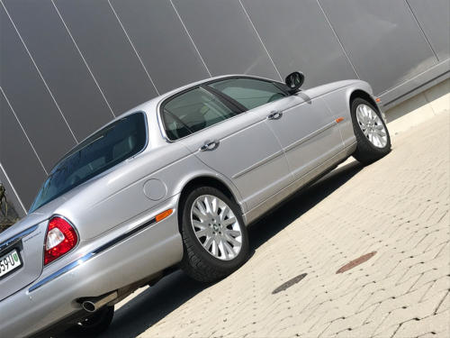 jaguar xj8 3.5 V8 Executive silber 2004 0008 9