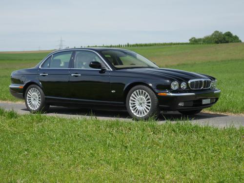 jaguar xj8 sovereign 4-2 v8 schwarz 2005 0005 6