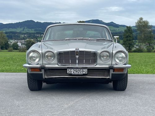 jaguar xj 12 L serie 2 silber 1974 0003 IMG 4