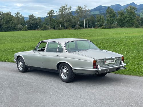 jaguar xj 12 L serie 2 silber 1974 0006 IMG 7