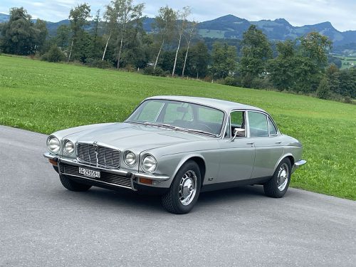jaguar xj 12 l limousine serie 2 silber 1974 0001 IMG 2