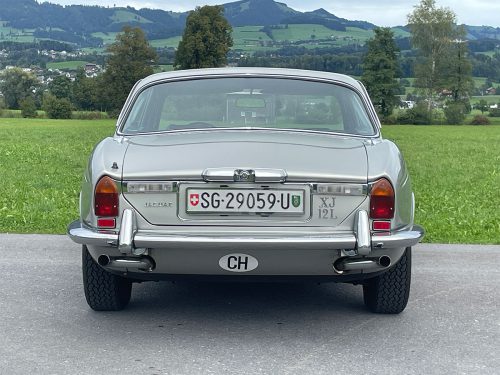 jaguar xj 12 l limousine serie 2 silber 1974 0007 IMG 8
