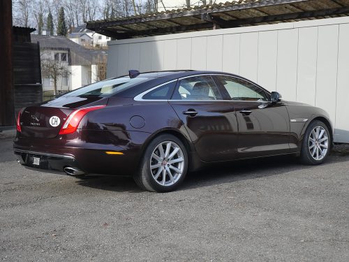 jaguar xj 3.0 V6D 351 caviar red 2016 0005 06