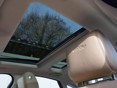 jaguar xj 3.0 V6D 351 caviar red 2016 0015 16