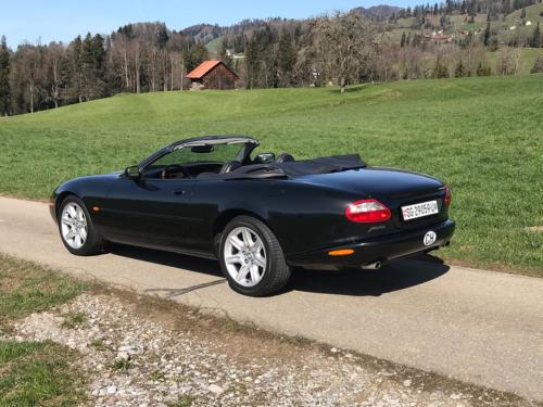 jaguar xk8 cabrio 4-0 schwarz schwarz 1997 0005 Ebene 10