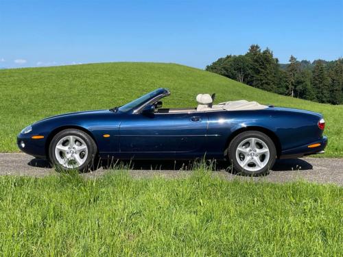 jaguar xk8 cabriolet dunkelblau 2001 0000 IMG 1