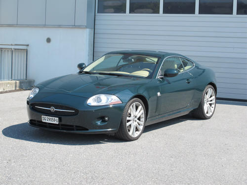 jaguar xk8 coupe 4-2 dunkelgruen 2006 1200x900 0001 2