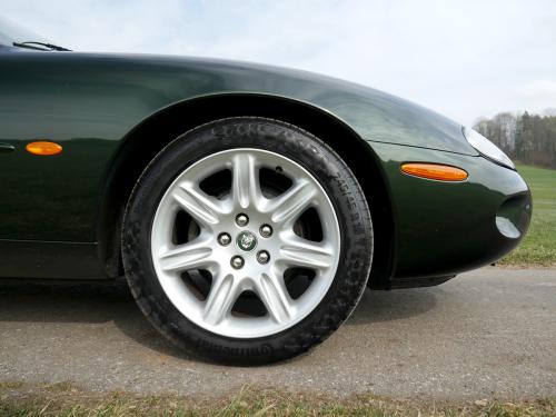 jaguar xk8 dunkelgruen beige 1998 0017 18