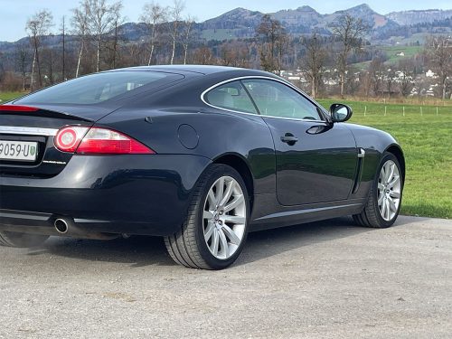 jaguar xk 4-2 v8 schwarz 2006 0008 IMG 9