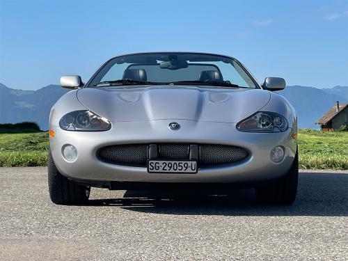 jaguar xkr sc 4-2 cabriolet silber 2003 0004 IMG 5
