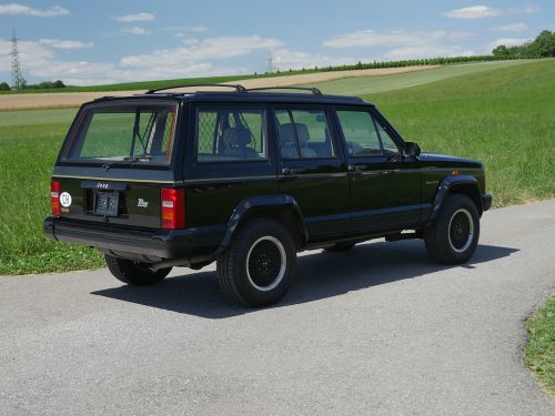 jeep cherokee 4-0 high output schwarz 1993 0006 7