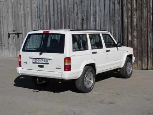 jeep cherokee 4-0 ltd weiss 1997 1200x900 0002 3