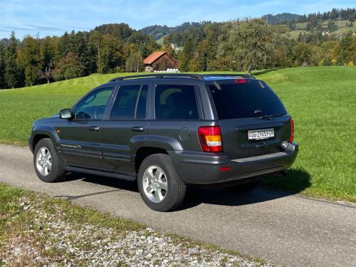 jeep grand cherokee 4-7 overland dunkelgrau 2004 0002 IMG 3