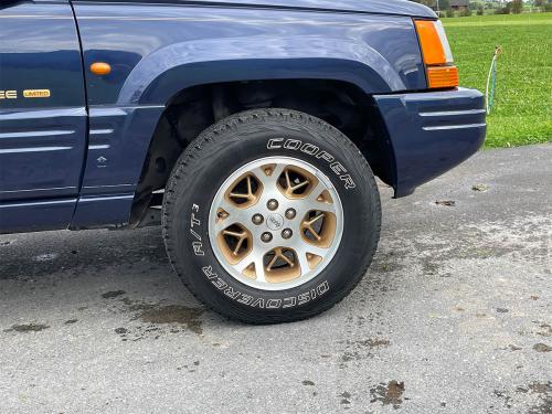 jeep grand cherokee 5-2 liter ltd blau 1997 0009 IMG 10