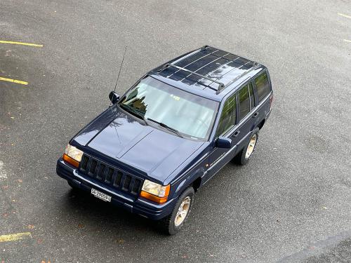 jeep grand cherokee 5-2 liter ltd blau 1997 0016 IMG 17