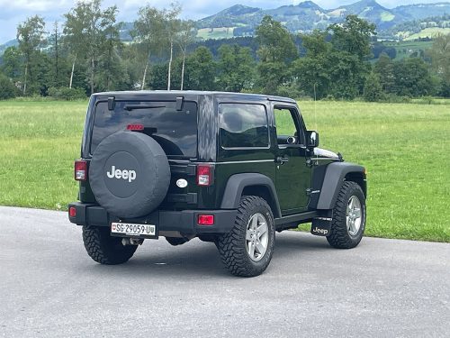 jeep wrangler rubicon 2-8 crd automatic hardtop schwarz 2012 0005 IMG 6