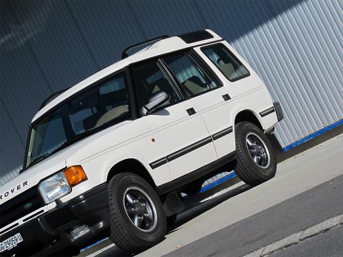 land rover discovery 3-9i v8 weiss 1998 1200x900 0004 5