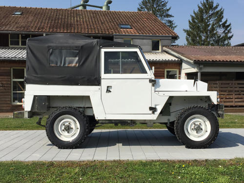 land rover lightweight military 88 III weiss 1976 0004 5