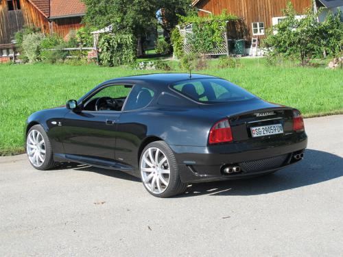 maserati grandsport v8 coupe schwarz 2007 1200x900 0003 4