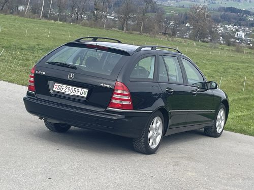 mercedes benz 240 t kombi 4-matic schwarz 2003 0007 IMG 8