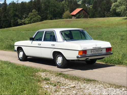 mercedes benz 250 strich acht weiss 1975 1200x900 0002 3