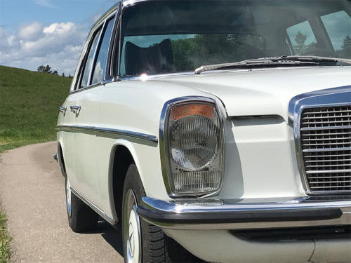 mercedes benz 250 strich acht weiss 1975 1200x900 0004 5