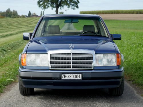 mercedes benz 300 E W124 blau 1993 0002 3