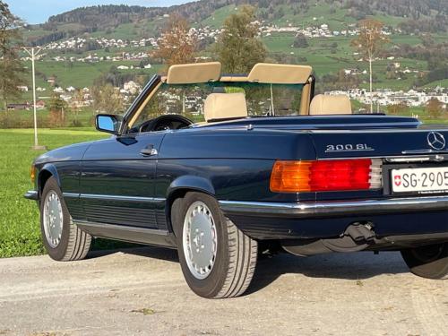 mercedes benz 300 sl cabriolet R107 dunkelblau 1989 0008 IMG 9