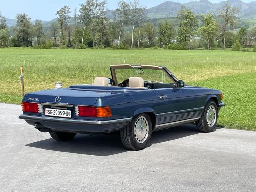 mercedes benz 300 sl r107 blau 1988 0003 IMG 4